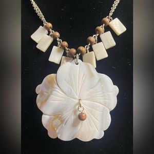 Avon Mother of Pearl and Wood Bead Necklace